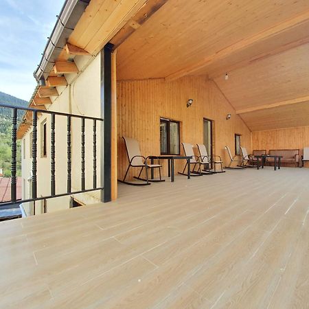 Nino Ratiani'S Guesthouse Mestia Eksteriør bilde