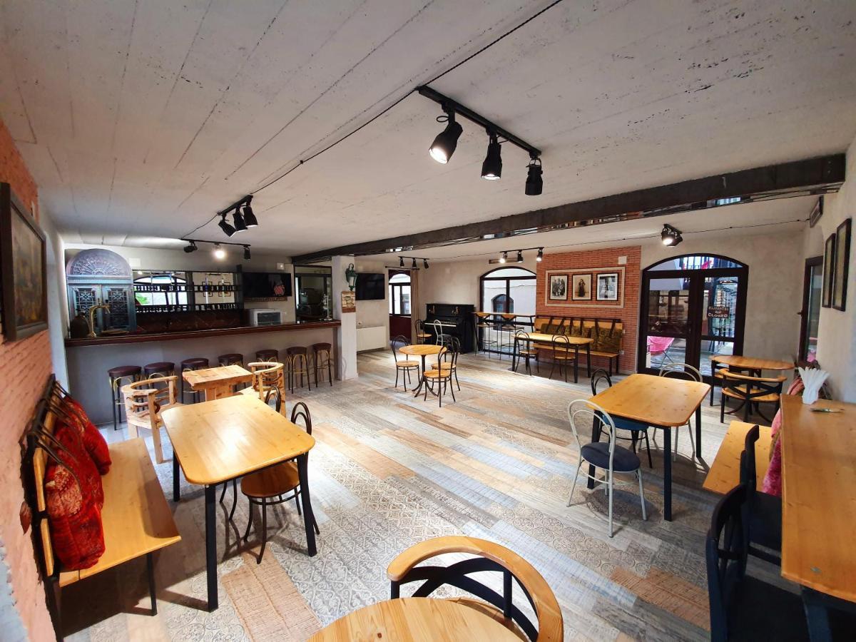 Nino Ratiani'S Guesthouse Mestia Eksteriør bilde