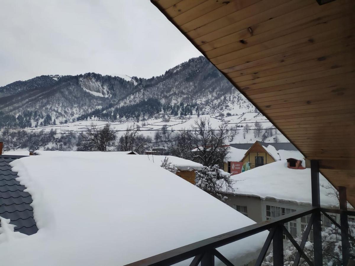 Nino Ratiani'S Guesthouse Mestia Eksteriør bilde