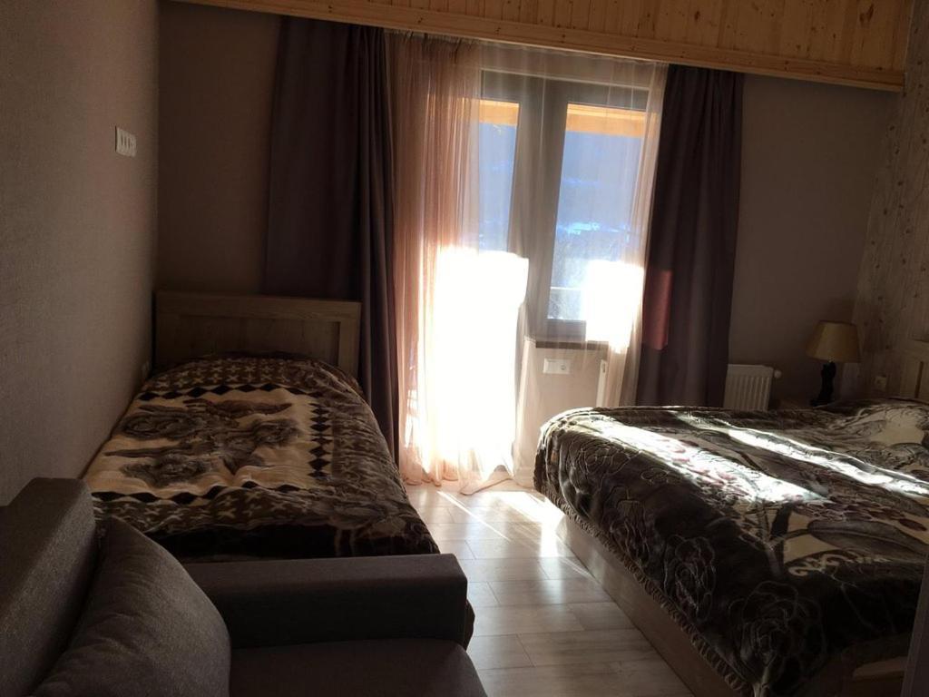 Nino Ratiani'S Guesthouse Mestia Eksteriør bilde